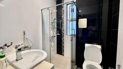 Lakepoint Condominium (D22), Condominium #573529691